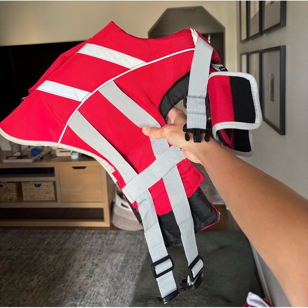 Amazon dog red life jacket with rescue handle size medium - Picture 2 of 11